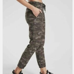 Athleta Farallon Jogger in camo print.